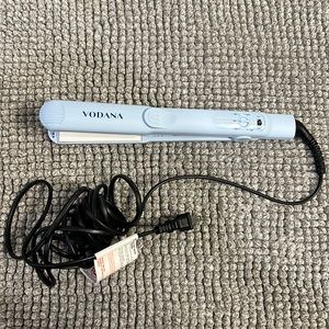 Vodana straighten iron
